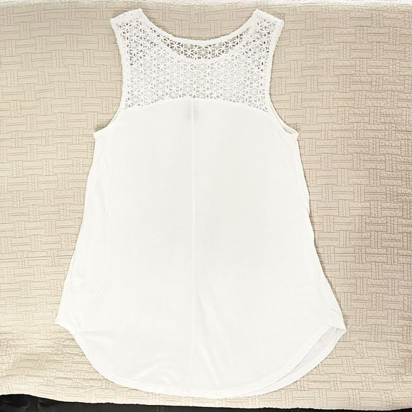 Old Navy Crochet Tunic Top Womens Size M Longline Sleeveless White Stretch Basic - Picture 4 of 9